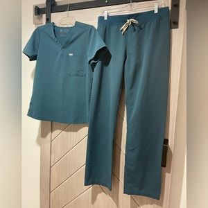 Figs brand Teal Livingston Pants Size Medium Tall and Catarina Top Size Small